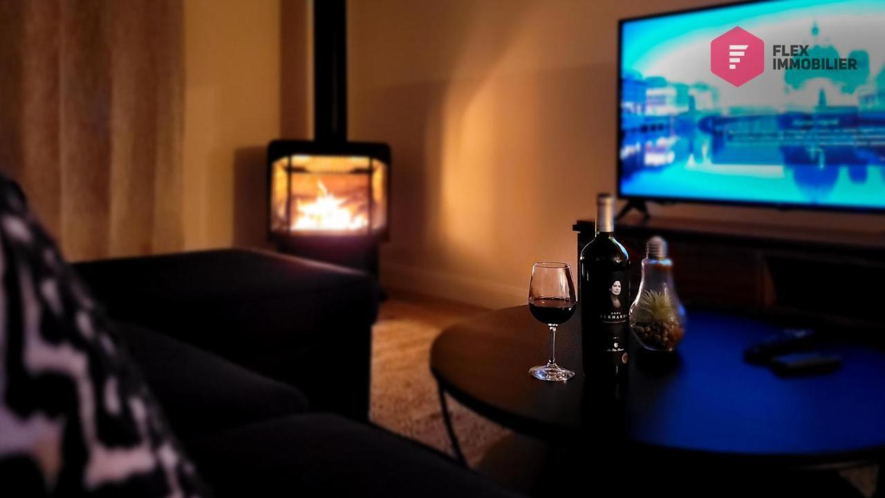 La Fleur Urbaine De Portneuf : 2.5 Bathrooms, Hot Tub, Sauna And Pool *