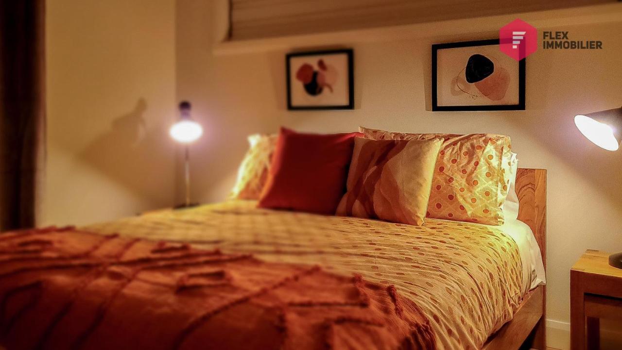 La Fleur Urbaine De Portneuf : 2.5 Bathrooms, Hot Tub, Sauna And Pool * Pont-Rouge